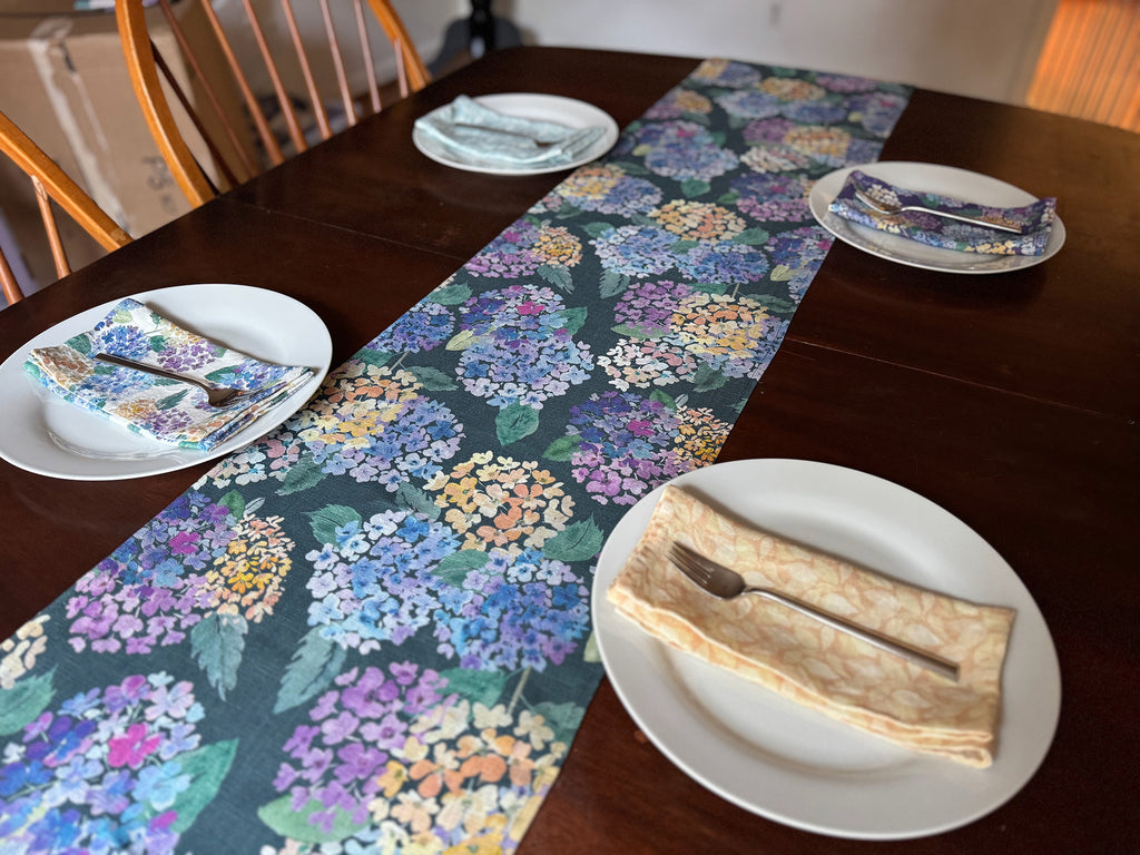 Endless Hydrangea Table Runner