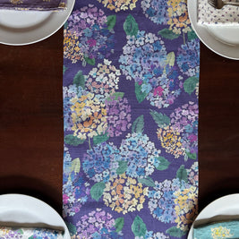endless hydrangea linen table runner