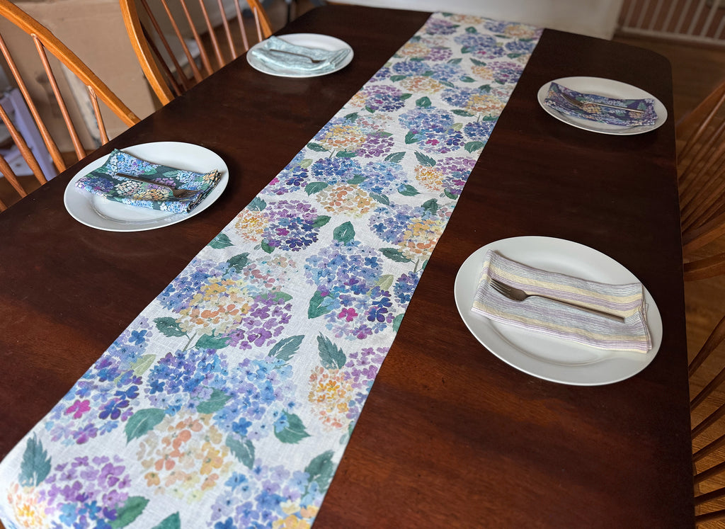 Endless Hydrangea Table Runner
