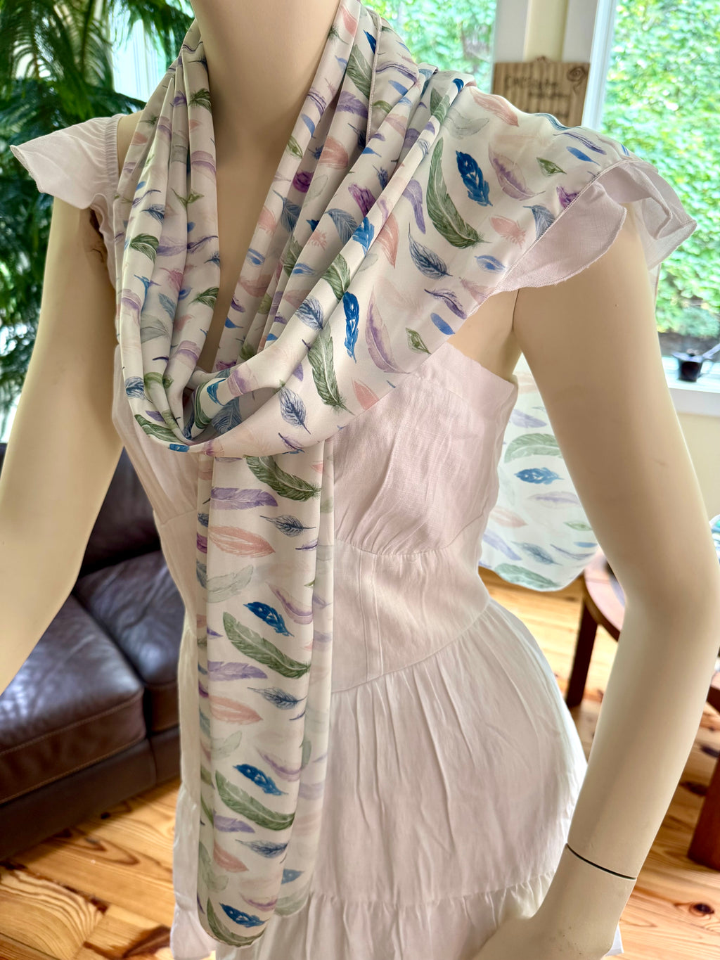 Scarf & Shawl in Featherlight