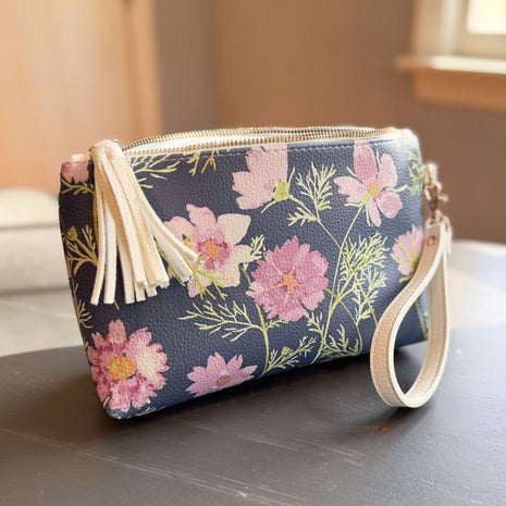 airy cosmos clutch in vegan leather