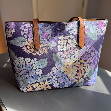 endless hydrangea carryall in vegan leather