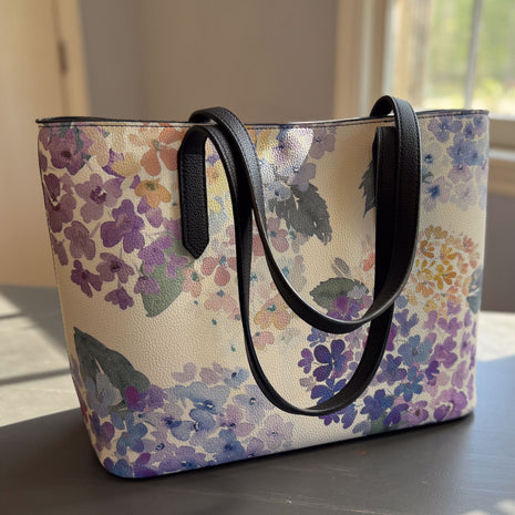 endless hydrangea carryall in vegan leather