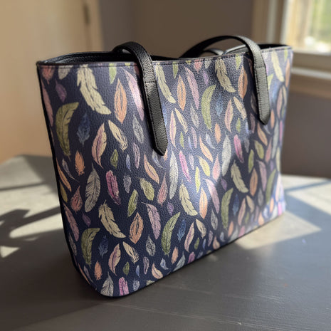 featherlight carryall in vegan leather