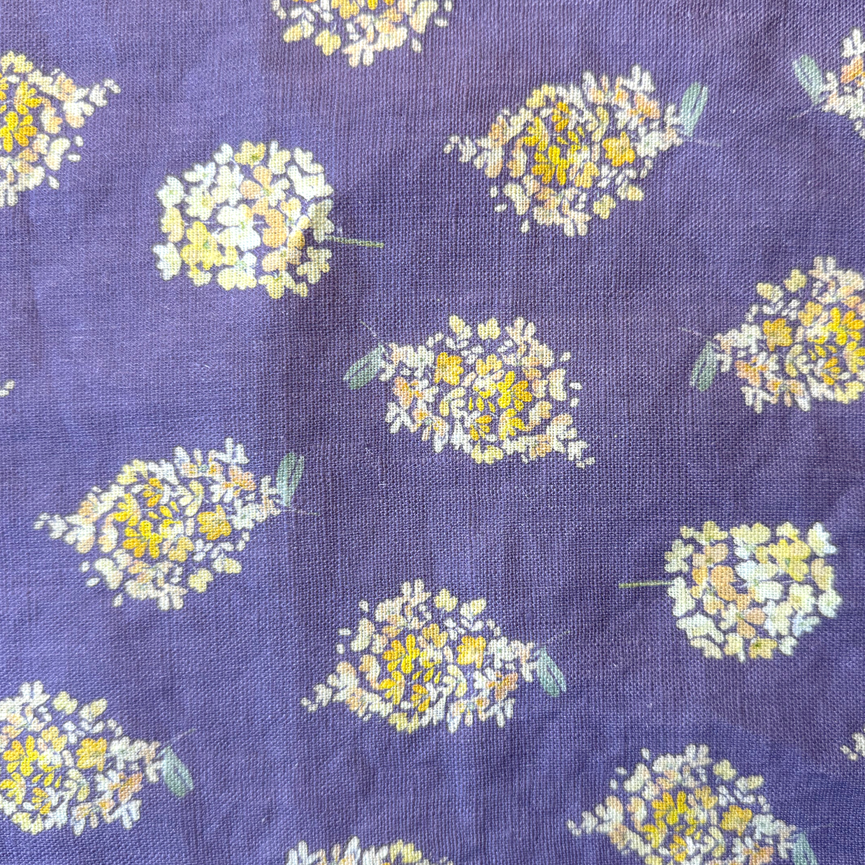 Golden Hydrangea Clusters Linen Napkins